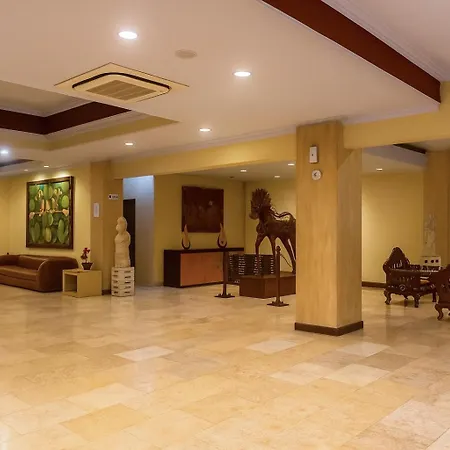 Puri Saron Denpasar Hotel