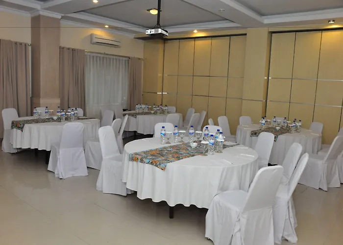 Hotel Puri Saron Denpasar (Bali)