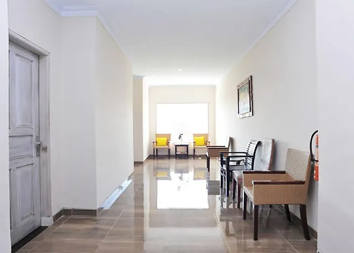 Puri Saron Hotel